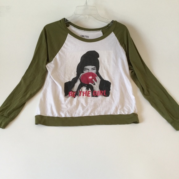 On Fire Tops - On Fire T Shirt Large Ivory Green "Be the Girl"